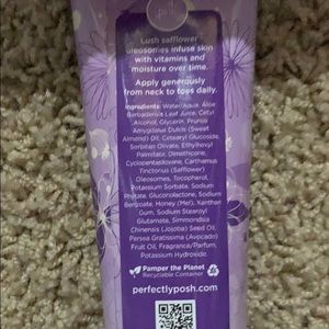 Perfectly Posh Skincare - Body creme Perfectly Posh Skincare - Body creme